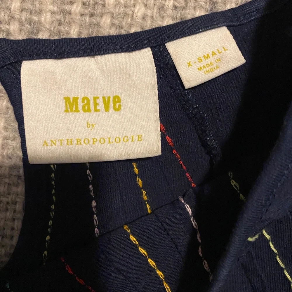 Maeve by Anthropologie Chamonix Embroidered Swing Top Navy Size XS